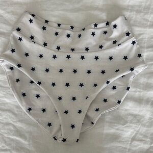 Skatie White Star Patterned High-Waisted bikini bottom